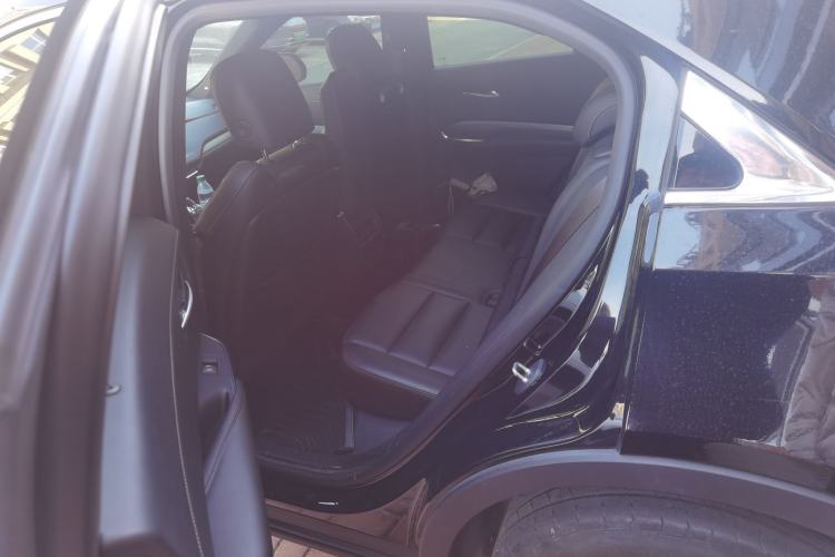 Used Cadillac XT4 2023 28T Two-Wheel-Drive Luxury Version