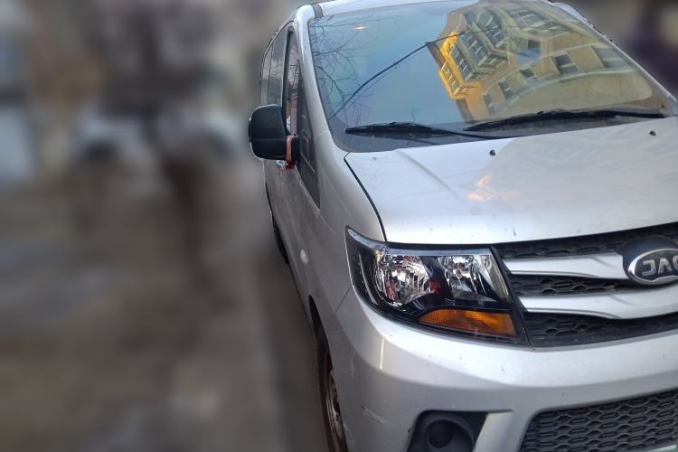 Used JAC Refine M3 2023 PLUS 1.5T 5/7-seat Classic Edition Front Right 45 Deg