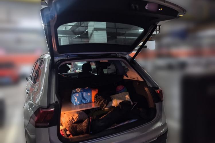 Used Volkswagen Tiguan L 2019 330TSI Automatic Two-Wheel Drive Smart Luxury Version China VI Standard Trunk