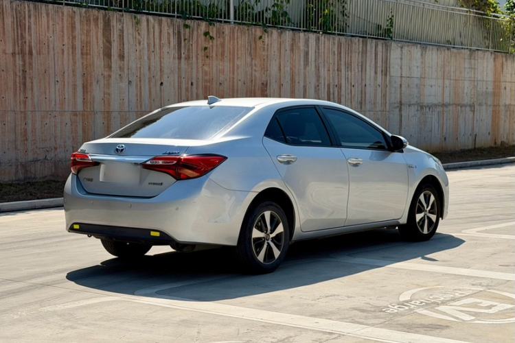 Used Toyota Levin 2018 Dual-Engine 1.8H GS-V E-CVT Prestige Version China VI Standard