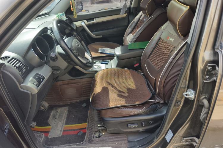 Used Kia Sorento 2012 2.4L Gasoline Supreme Edition