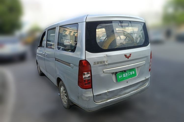 Used Wuling Rongguang V 2016 1.5L Standard Version
