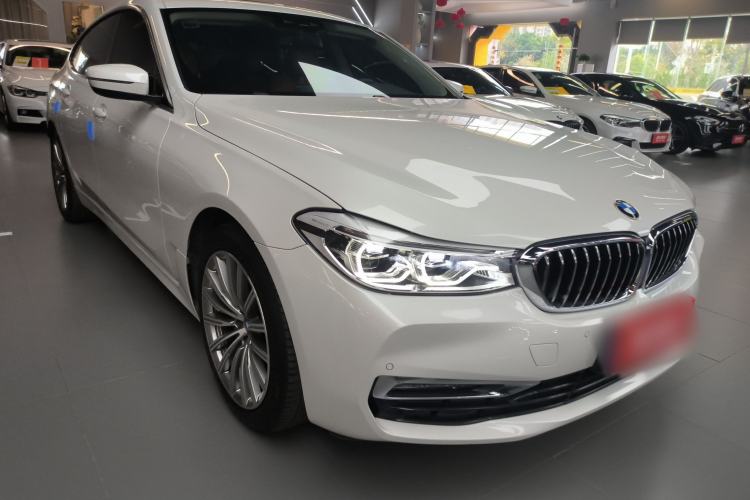 Used BMW 6 Series GT 2019 630i Luxury Design Package Front Right 45 Deg