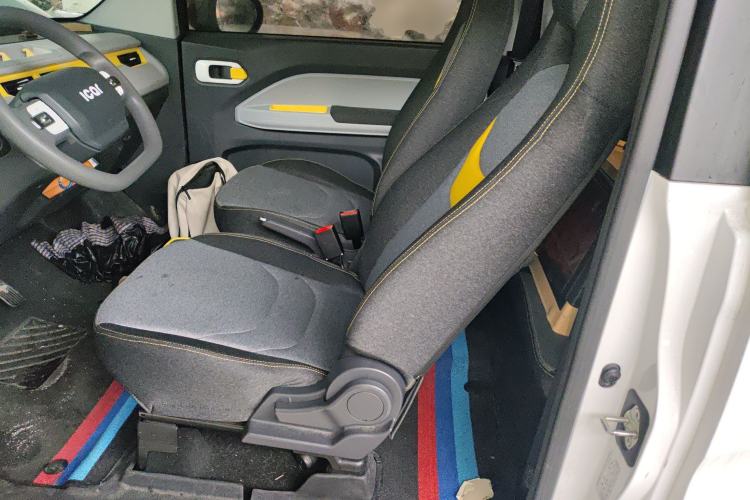 Used Chery QQ Ice Cream 2022 170km Sundae Phosphate Lithium-Ion
