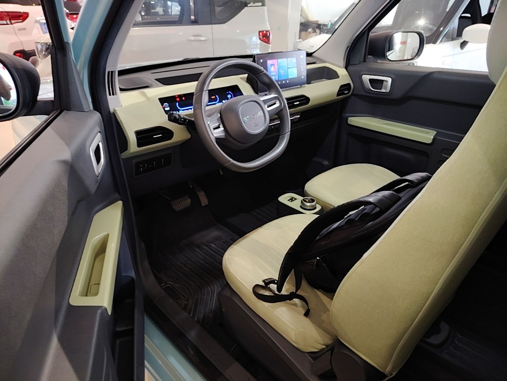 Geely Galaxy Panda 2024 Panda Mini 200km Endurance Bear — снимка 17
