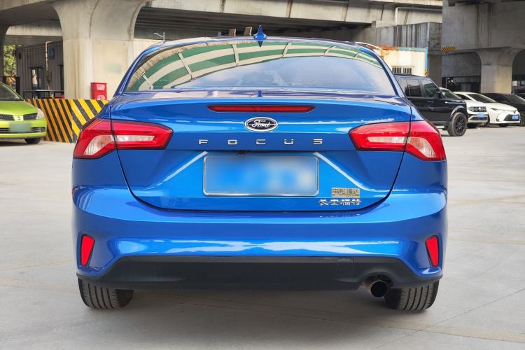 Used Ford Focus 2019 Sedan 1.5L Automatic FENGYUE Model China V Standard