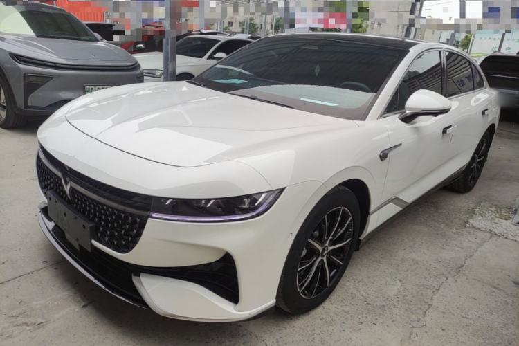 Used VOYAH PASSION 2024 PHEV Four-Wheel Drive Ultra-Long Range Executive Edition