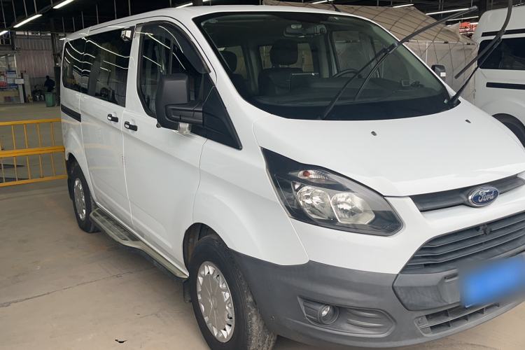 Used Ford Transit 2017 2.0T Gasoline Automatic Multi-Function Commercial Vehicle Short Wheelbase Low Roof China V Standard