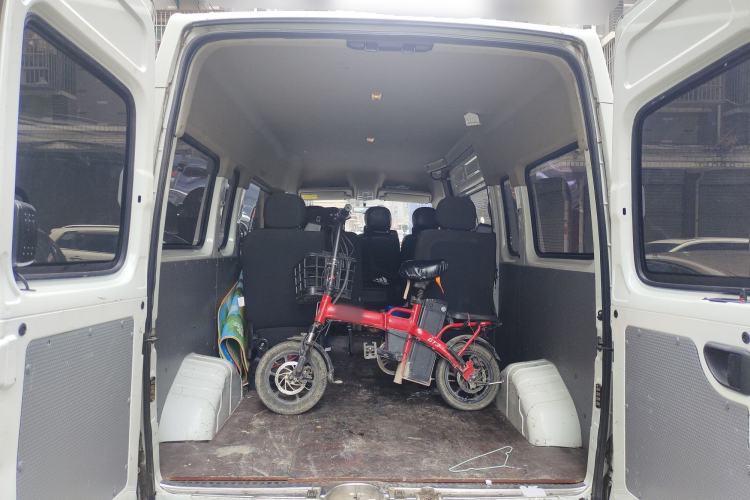 Used SAIC MAXUS Xintu V80 2021 2.0T Manual Classic Aoyuntong Long Wheelbase Mid-Roof 6/7/8/9-Seater