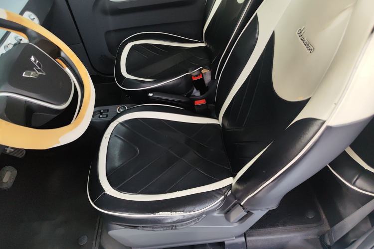 Used Wuling Hongguang MINIEV 2022 Macaron Premium Model – Lithium Iron Phosphate
