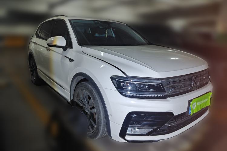 Used Volkswagen Tiguan L 2019 330TSI Automatic Two-Wheel Drive R-Line Flagship Model China VI Standard
