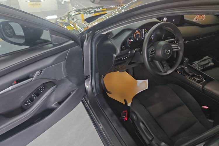 Used Mazda 3 Axela 2020 1.5L Automatic ZhiMei Edition