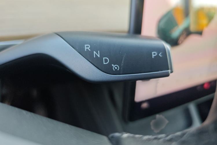 Used Tesla Model Y 2021 Long-Range All-Wheel-Drive Version