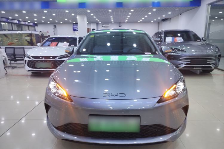 Used BYD Seal 05 DM-i 2025 DM-i Smart Drive 55KM Luxury Model Front