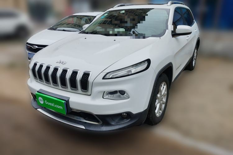 Used Jeep Cherokee 2016 2.0L Superior Edition