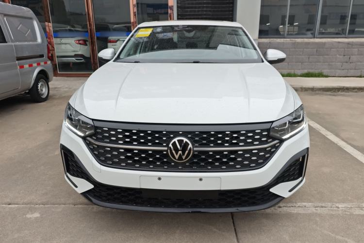 Used Volkswagen Lavida 2024 1.5L Automatic Starry Sky 5 Million Edition Front