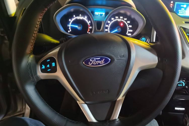 Used Ford EcoSport 2013 1.5L Automatic Prestige Model
