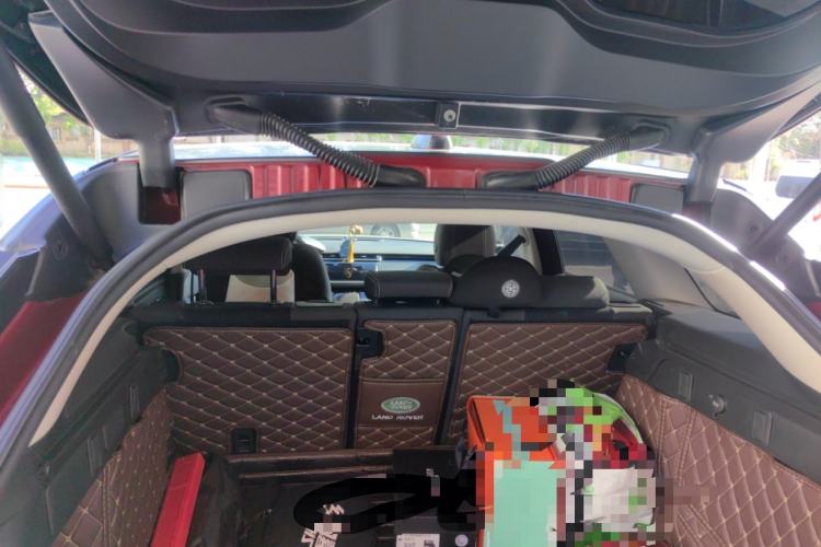 Used Land Rover Range Velar 2019 250 PS
