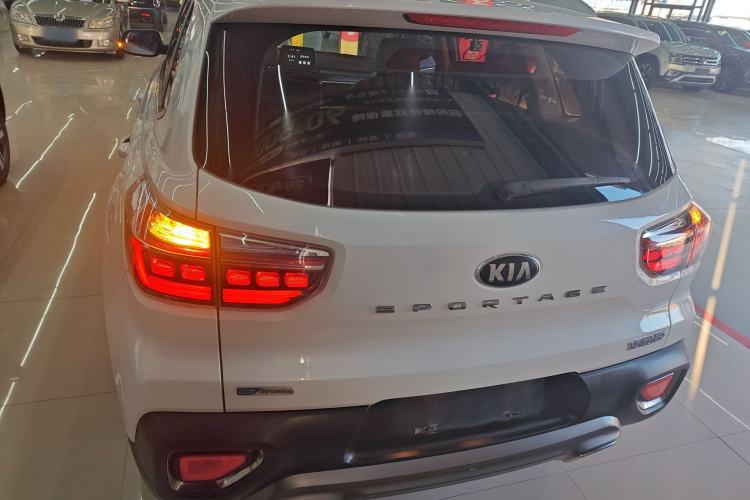 Used Kia Sportage R 2018 2.0L Automatic Smart Luxury Version China V Standard
