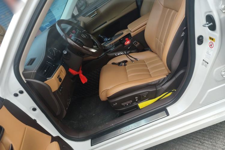 Used Lexus ES 2015 200 Comfort Edition Left Front Seat