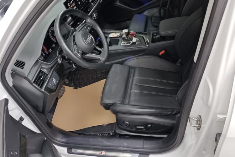 Used Audi A4L 2022 40 TFSI Fashion Dynamic Model
