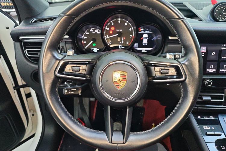 Used Porsche Macan 2023 Macan 2.0T
