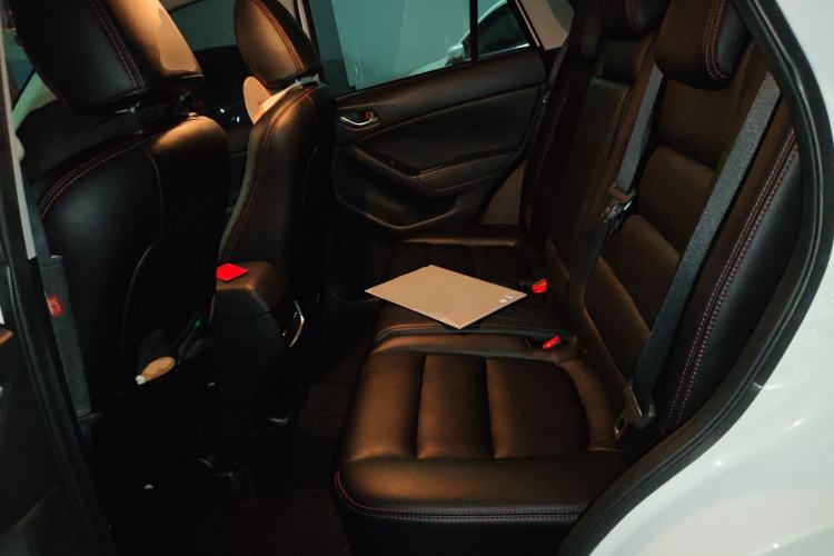 Used Mazda CX-5 2015 2.0L Automatic Two-Wheel Drive Urban Version
