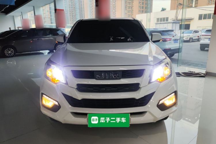 Used Isuzu JLM 2020 2.5T Two-Wheel Drive Diesel Leading-Edge Version JE4D25Q6A Meeting China VI Emission Standards