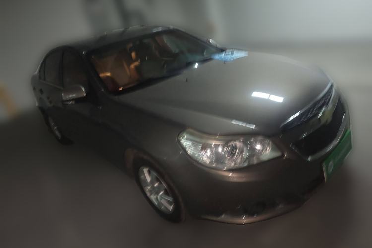 Used Chevrolet Epica 2013 1.8 SL ZhiZhen Edition MT Front Right 45 Deg