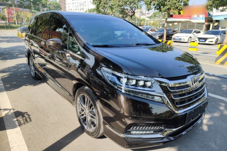 Used Honda Elysion 2019 2.0L Hybrid Luxury Edition
