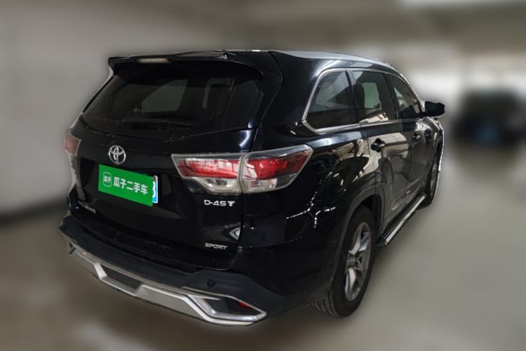 Used Toyota Highlander 2017 2.0T Two-Wheel Drive Luxury Edition 7 Seats
