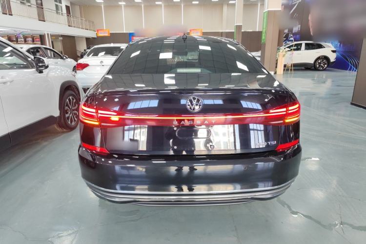 Used Volkswagen Passat 2022 330TSI Luxury Edition