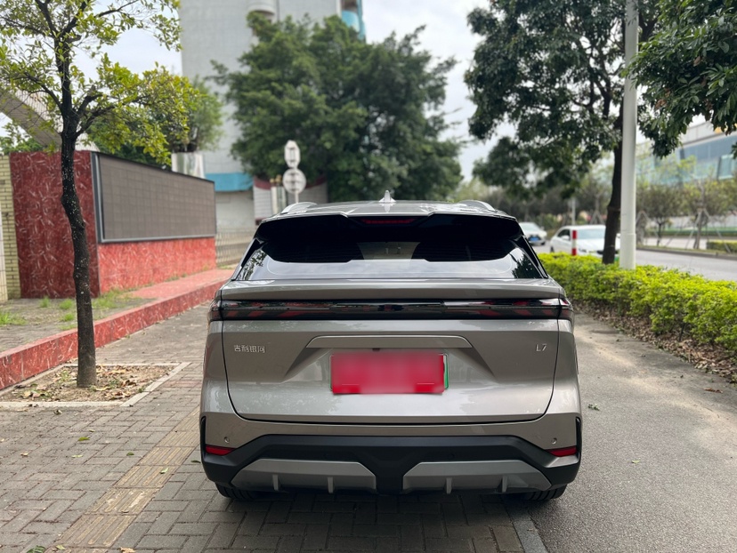 Geely Galaxy L7 2023 1.5T 55km AIR — снимка 13