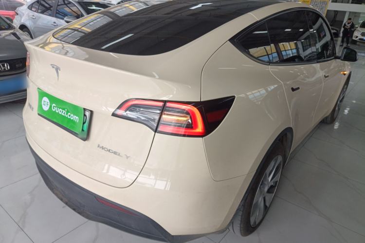 Used Tesla Model Y 2022 Rear-Wheel-Drive Version
