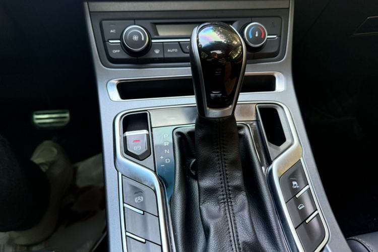 Used Geely Auto Vision S1 2018 1.4T CVT FENGXING Model