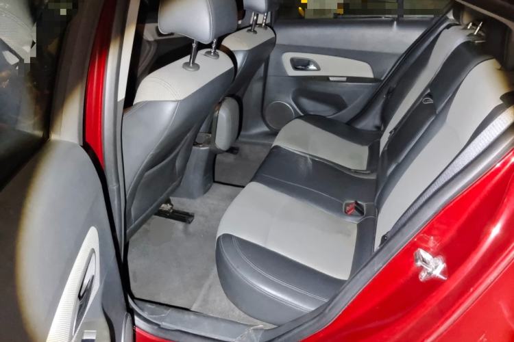 Used Chevrolet Cruze 2013 1.8L SE AT