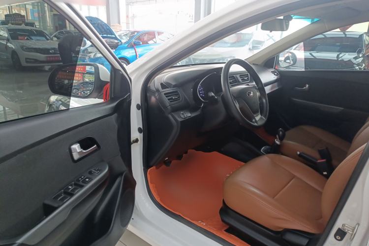 Used Kia K2 2015 Sedan 1.4L MT GLS