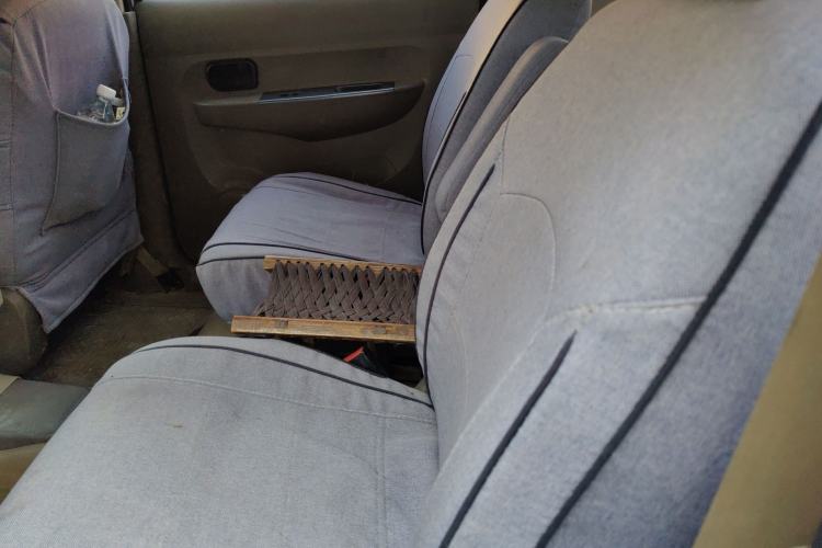 Used Wuling Hongguang 2013 1.5L Standard Version Left Rear Seat