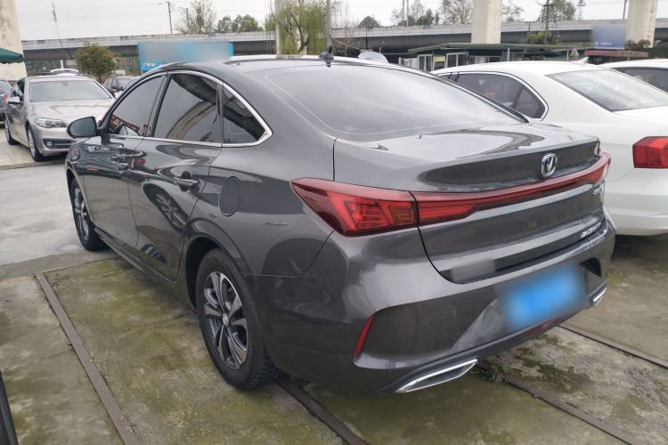 Used CHANGAN Eado 2023 Changan Edition PLUS Blue Whale NE 1.4T GDI DCT Prestige Version