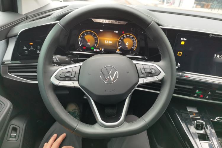 Used Volkswagen Talagon 2024 380TSI All-Wheel Drive Luxury Prestige Pro 6-Seater