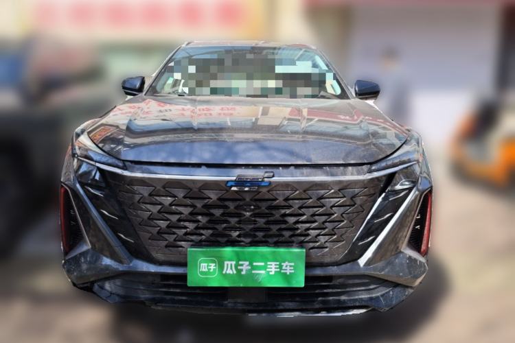 Used CHANGAN OSHAN Z6 2022 Blue Whale 1.5T DCT Smart Edition Front