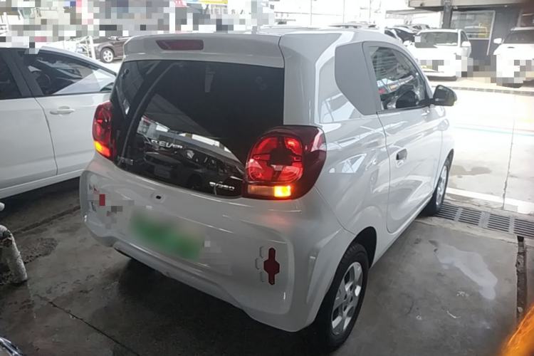 Used Roewe Clever 2021 302 km New Four-Seater Super-Efficient Version
