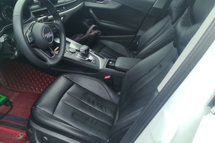 Used Audi A4L 2019 40 TFSI Ambition China VI