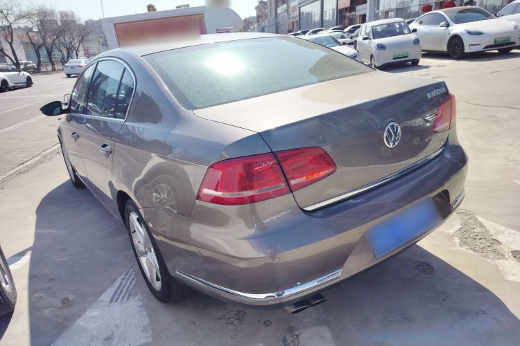 Used Volkswagen Magotan 2015 2.0 TSI Prestige Model
