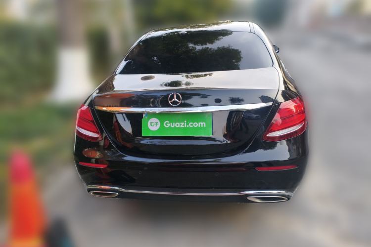 Used Mercedes-Benz E-Class 2016 E 300 L Stylish Model
