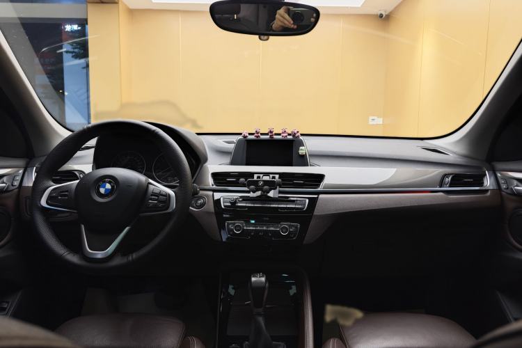 Used BMW X1 2016 sDrive18Li Luxury Model Interior 9