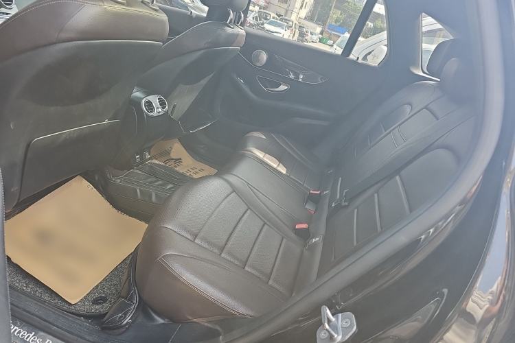 Used Mercedes-Benz GLC 2019 Facelift GLC 260 L 4MATIC Luxury Model
