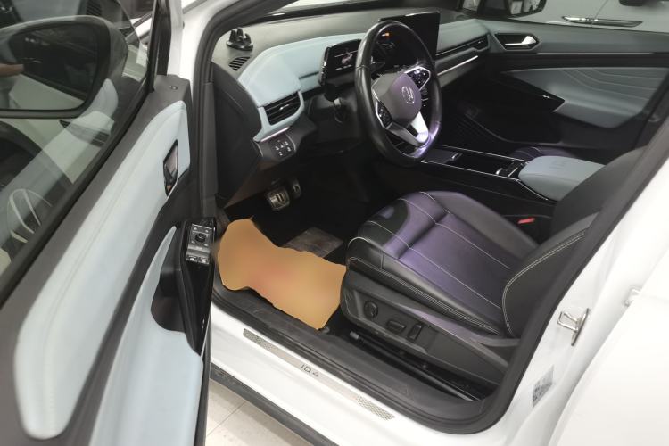 Used Volkswagen ID.4 X 2022 Pure Smart Edition Driver Seat