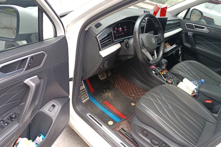 Used Volkswagen Tiguan L 2022 330TSI Automatic Two-Wheel Drive R-Line Enhanced Edition
