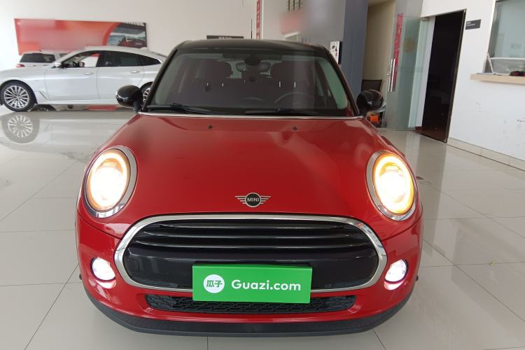 Used MINI MINI 2019 1.5T COOPER Artist Five-Door Edition
